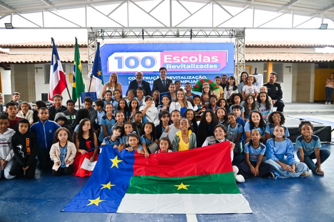 Vitória da Conquista alcança marca expressiva de 100 escolas revitalizadas e compromisso com a Educação