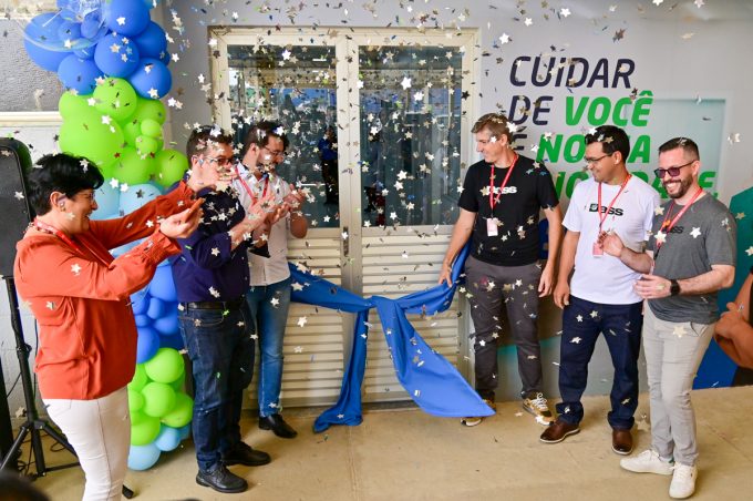 Indústria esportiva inaugura ambulatório médico e promete reforçar rede de saúde em Vitória da Conquista