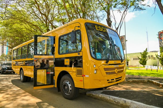 Frota do transporte escolar de Vitória da Conquista ganha reforço e passa a contar com 39 veículos