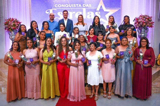 Cerimônia “Conquista das Estrelas” homenageia mulheres garis pela dedicação e cuidado com a cidade
