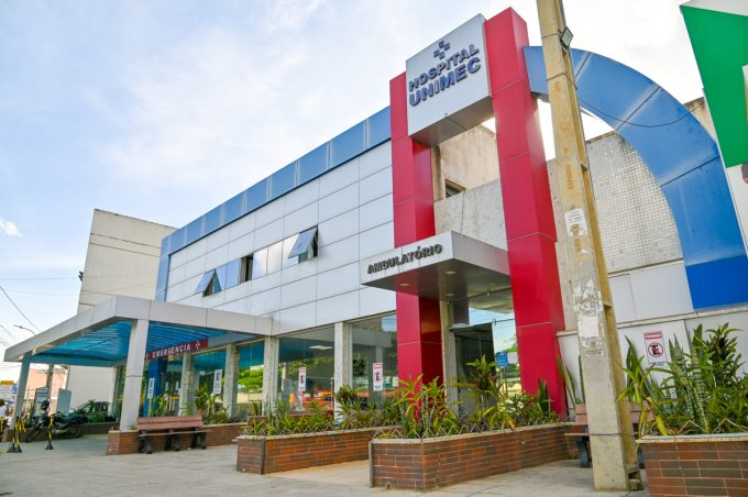 Unimec retoma atendimento pelo SUS na segunda-feira. Decisão se deu a partir de diálogo entre Prefeitura, MP e hospital