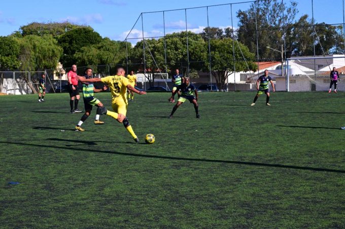 Campeonato Municipal da Segunda Divisão começou com a vitória do Vila Nova sobre o Vila City no Estádio Edvaldo Flores