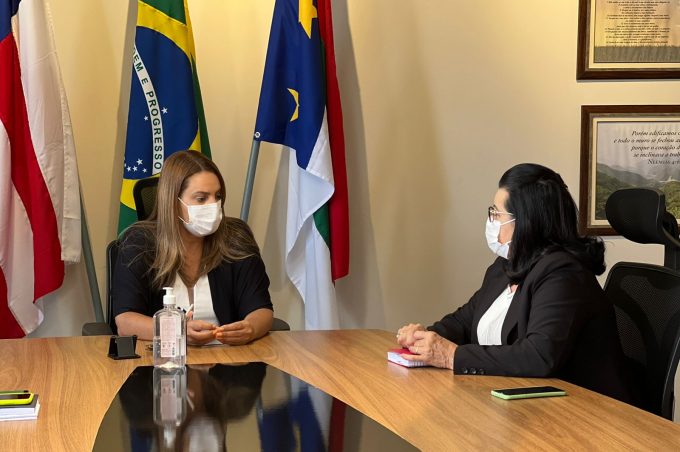 Recuperação dos estragos das chuvas é tema de conversas da prefeita com vereadores Nelson de Vivi e Lúcia Rocha