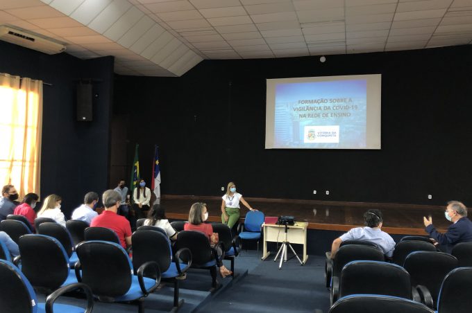SMS orienta instituições de ensino superior sobre protocolos para o retorno das aulas presenciais