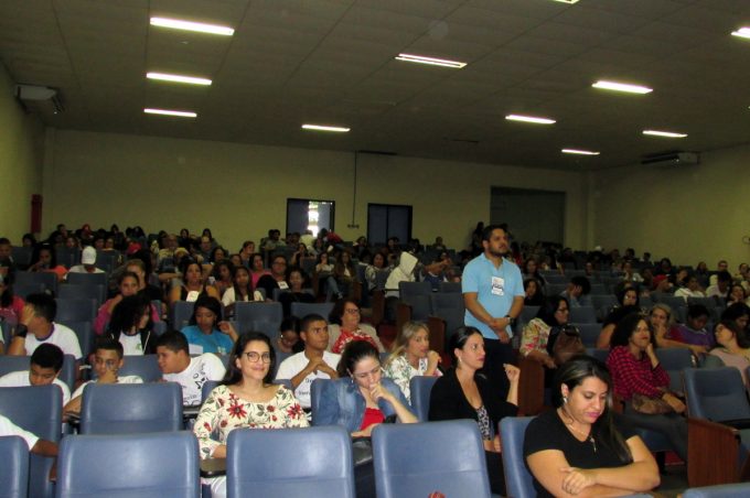 X Conferência Municipal de Direitos da Criança e do Adolescente mobiliza sociedade conquistense