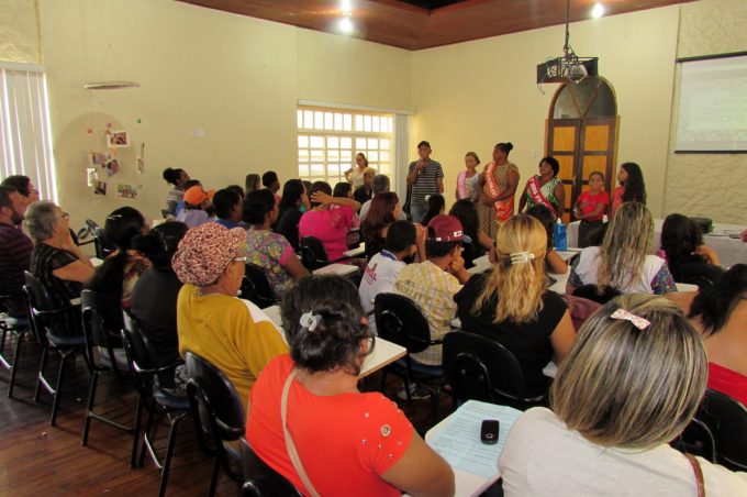 Semdes promove encontro dos usuários dos Cras