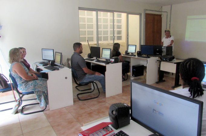 Conselheiros tutelares participam de atualização sobre sistema de informação