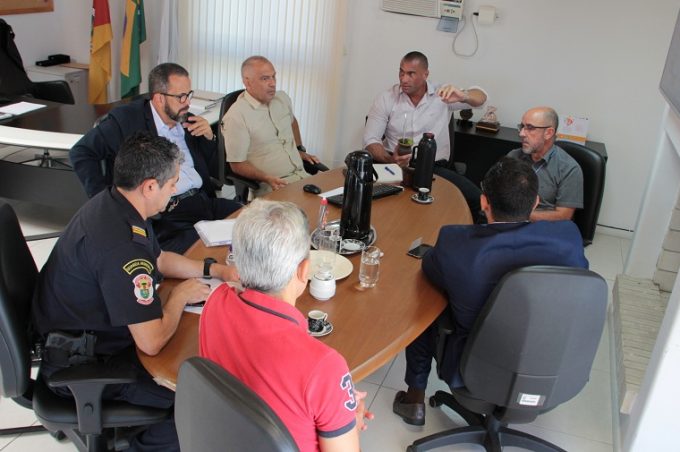Secretário de Administração e Comandante da Guarda Municipal visitam cidades referência em segurança municipalizada