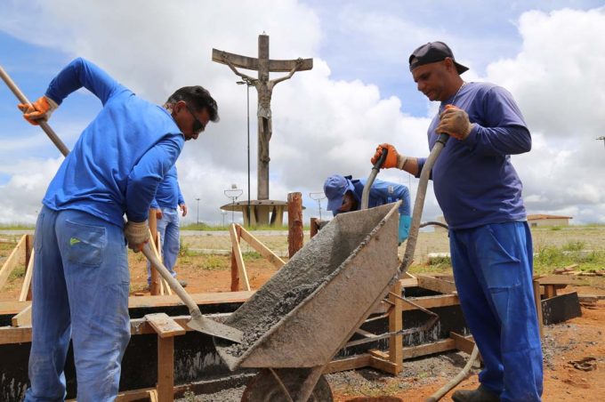 Requalificação da área do Cristo segue com implantação do primeiro mirante