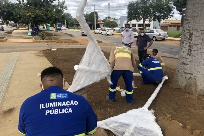 Obras avançam na Av. Olívia Flores com implantação da nova iluminação