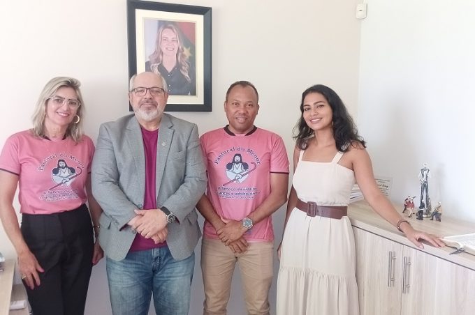 Secretaria Municipal de Educação renova parceria com Pastoral do Menor