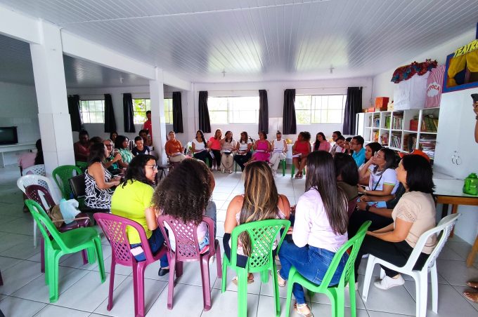 No último dia de Jornada Pedagógica, educadores se reúnem nas escolas municipais para traçar planos para 2024