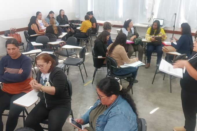 Prefeitura de Vitória da Conquista promove formação para professores da Educação Infantil