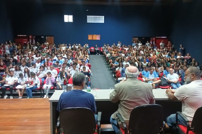 Grupo de Estudos em Educação Matemática completa 20 anos e premia trabalhos de alunos da Rede Municipal