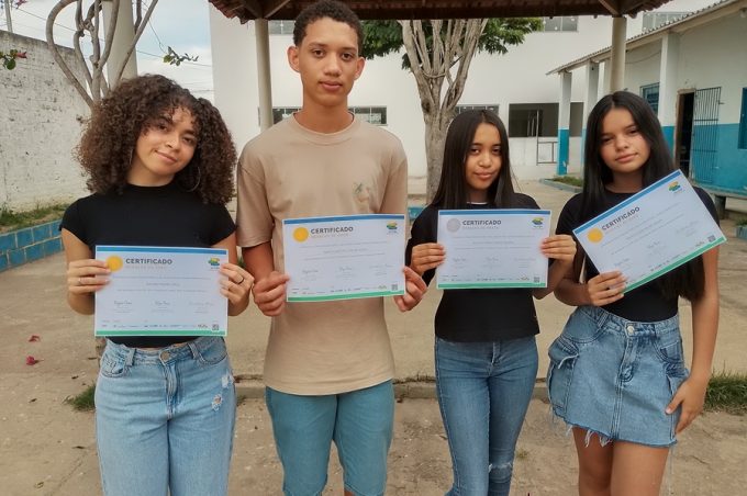 Alunos da rede municipal são premiados na Olimpíada do Tesouro Direto de Educação Financeira