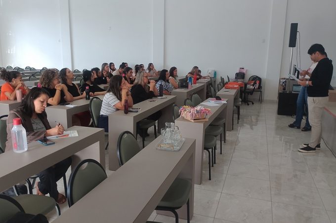 Coordenadores e gestores da Educação Infantil participam de formação sobre o Programa Set Brasil 360°