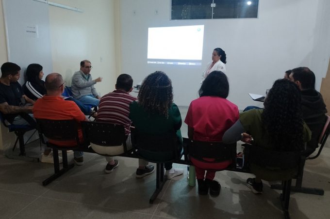 Novos internos do Hospital Esaú Matos recebem orientações sobre protocolos de segurança