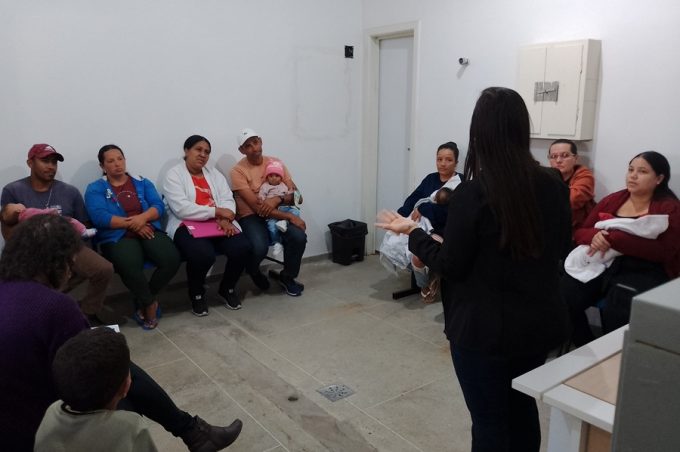 Hospital Esaú Matos promove roda de conversa para integrar novas profissionais ao setor de Follow-up