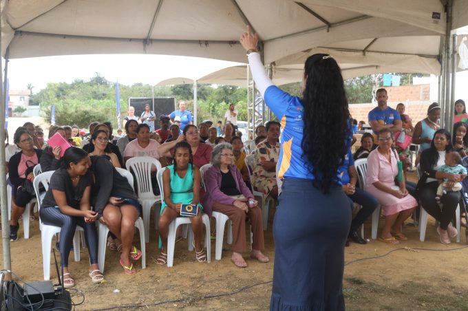 Suas na comunidade leva atendimentos da Assistência Social aos condomínios residenciais do loteamento Vila Elisa