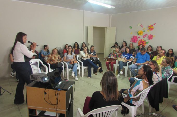 “Botão do Pânico” é apresentado à Rede de Proteção e Atenção à Mulher