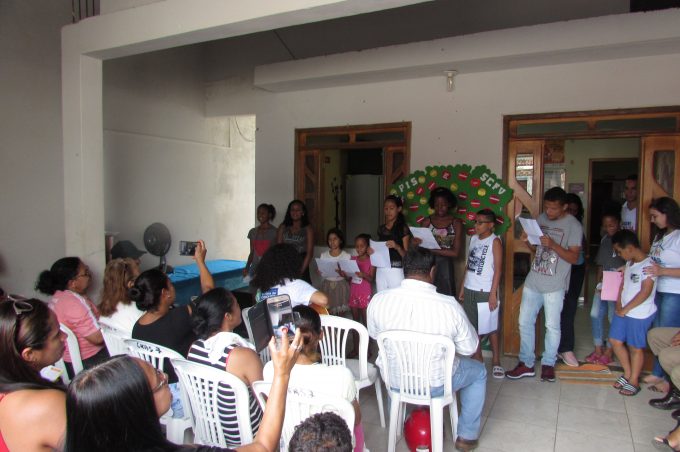 Cras Nossa Senhora Aparecida realiza encontro com a comunidade