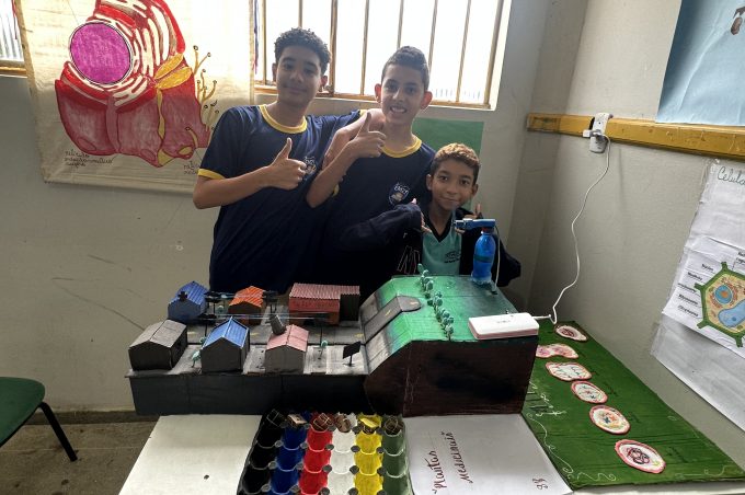 Sustentabilidade e criatividade marcam feira de ciências na Escola Municipal Zélia Saldanha