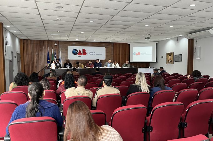 Prefeitura promove diálogo interinstitucional sobre acolhimento aos indígenas venezuelanos da etnia Warao
