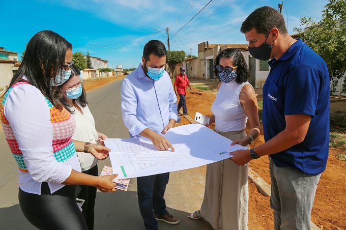 Secretaria Municipal da Transparência vistoria execução de obras conveniadas