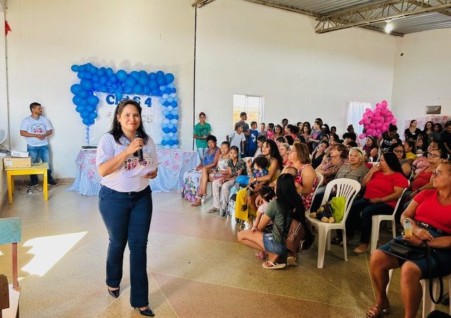 Cras Jardim Valéria reúne usuários em ação comemorativa pelos 12 anos da unidade