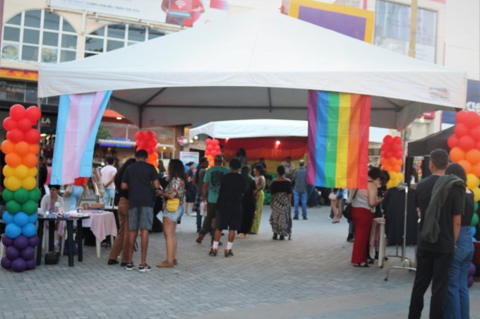 Maio da Diversidade: Coletivos POC e Multiverso realizam atividades artísticas