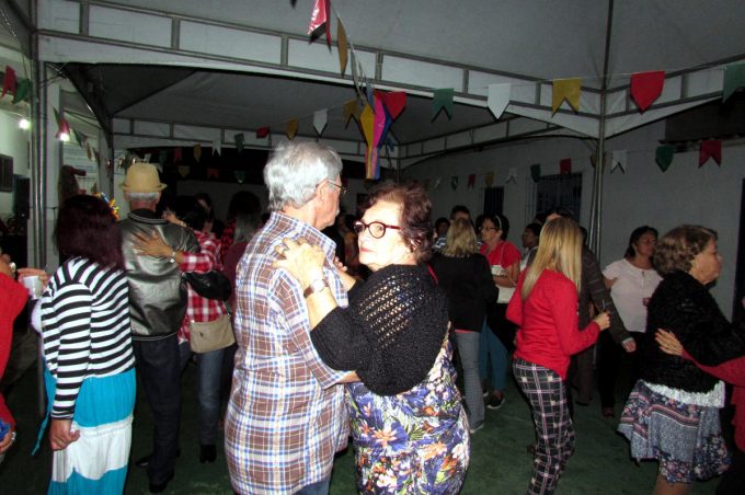 Famec recebe o “Forró da Terceira Idade, o melhor Arraiá que há!”