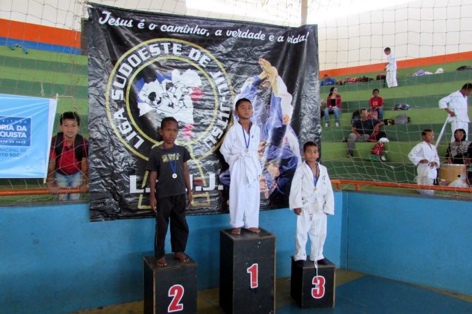 Conquista Criança realiza a I Copa Municipal de Jiu-Jitsu