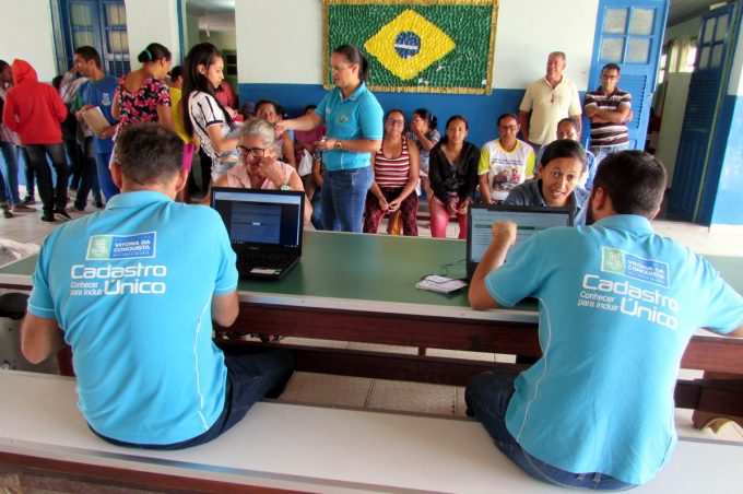 Cadastro Único e Bolsa Família: beneficiários devem, a cada dois anos, atualizar cadastro