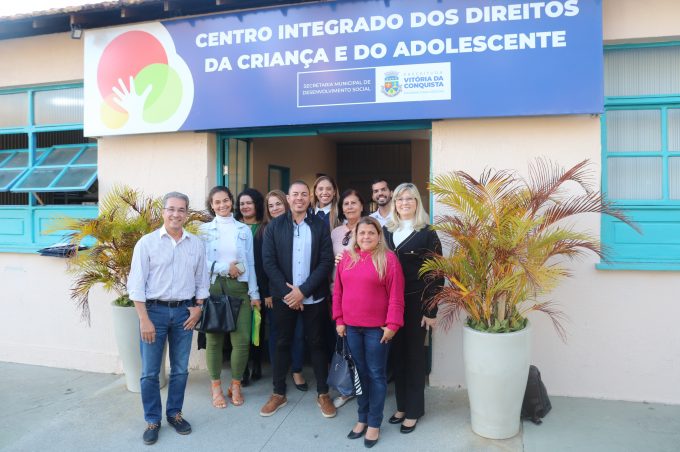 Equipe do governo do Espírito Santo visita Complexo de Escuta Protegida em Vitória da Conquista