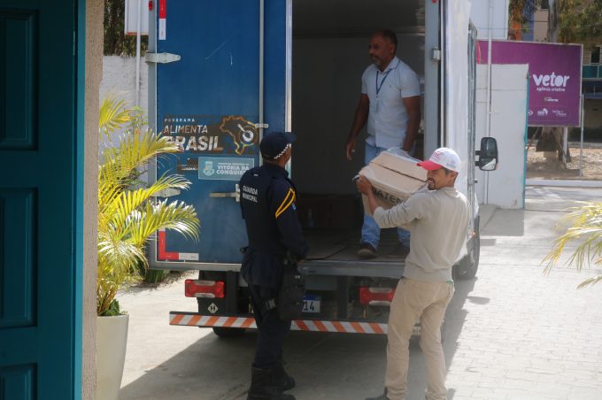 Prefeitura entrega kits de equipamentos aos conselhos tutelares