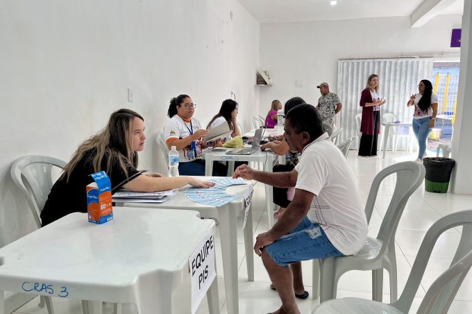 Prefeitura leva atendimento da assistência social à ocupação Nova Esperança