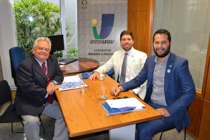 Prefeitura de Vitória da Conquista demonstra interesse pelo Programa Interlegis do Senado Federal