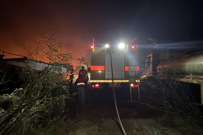 Defesa Civil atualiza informações sobre incêndio de grande proporção registrado no Bairro Espírito Santo