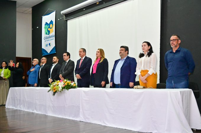 Cidadania em Todo Lugar: Prefeitura participa de lançamento de projeto do TRE-BA para capacitar jovens e adultos