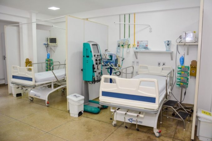 Com ocupação hospitalar quase zerada, Estado tira HCC da lista de hospitais Covid-19 e Prefeitura encerra com o São Vicente