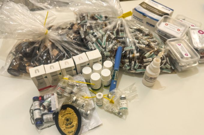 Vigilância Sanitária intensifica fiscalização contra venda irregular de medicamentos manipulados em Vitória da Conquista