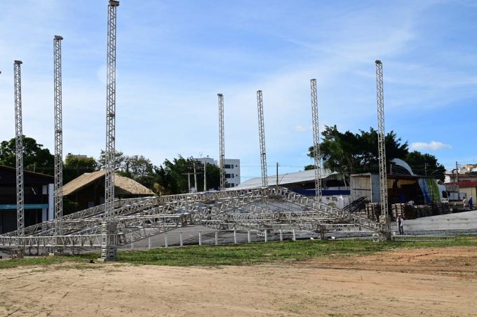 Arraiá da Conquista: Parque de Exposições e demais localidades do município recebem preparativos para a festa