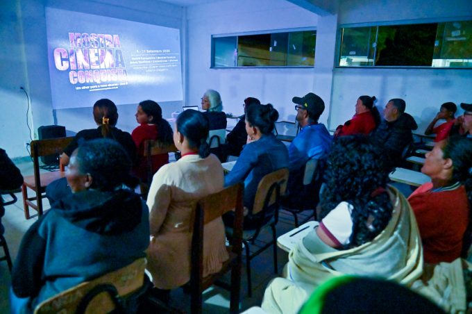 Cinema e Aprendizado: Estudantes da EJA em José Gonçalves recebem 17ª Mostra Cinema Conquista