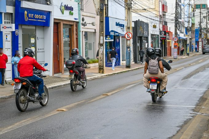 Acidentes envolvendo motociclistas aumentaram em Vitória da Conquista neste ano e Prefeitura alerta condutores