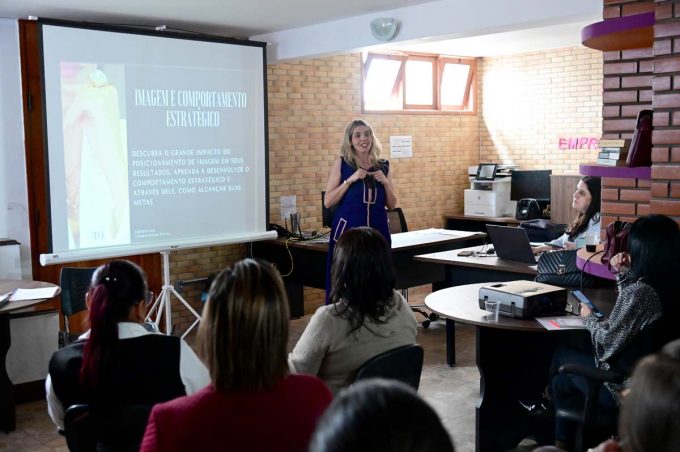Mulheres que Conquistam: participantes concluem mais um módulo do projeto