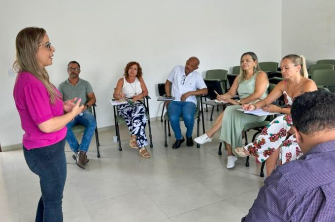 Vitória da Conquista dá início às discussões estratégicas sobre o Plano Municipal de Educação 2026