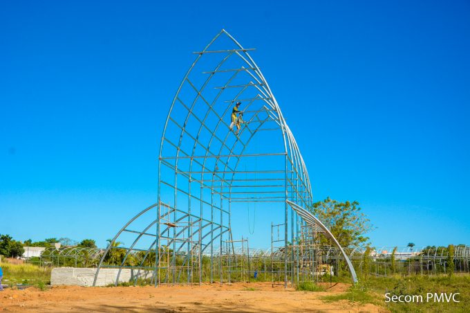 Parque Ambiental: estrutura da futura Catedral de Flores está em conclusão