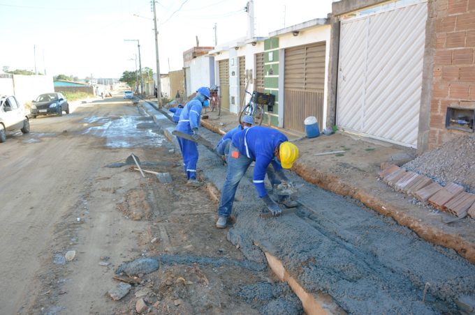 Obras da Prefeitura: Emurc trabalha pelos quatro cantos de Conquista