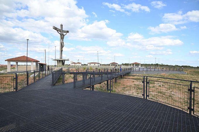 Emurc executou obras da Prefeitura com diversas frentes de trabalho nos quatro cantos da cidade