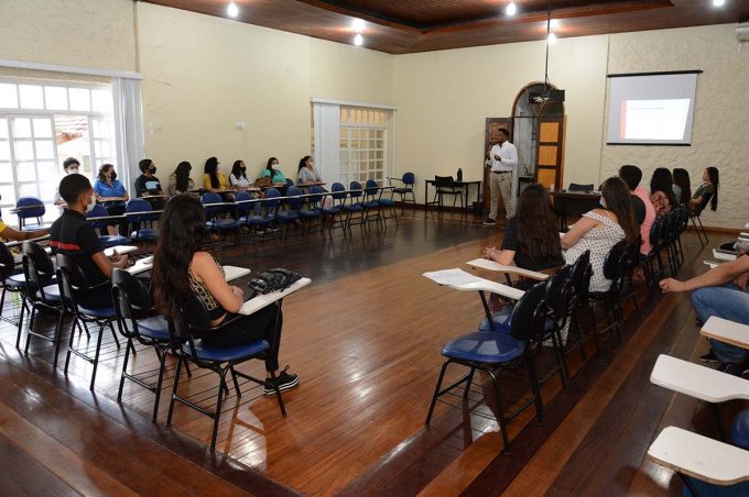 Oficina levou experiências sobre empreendedorismo para público jovem